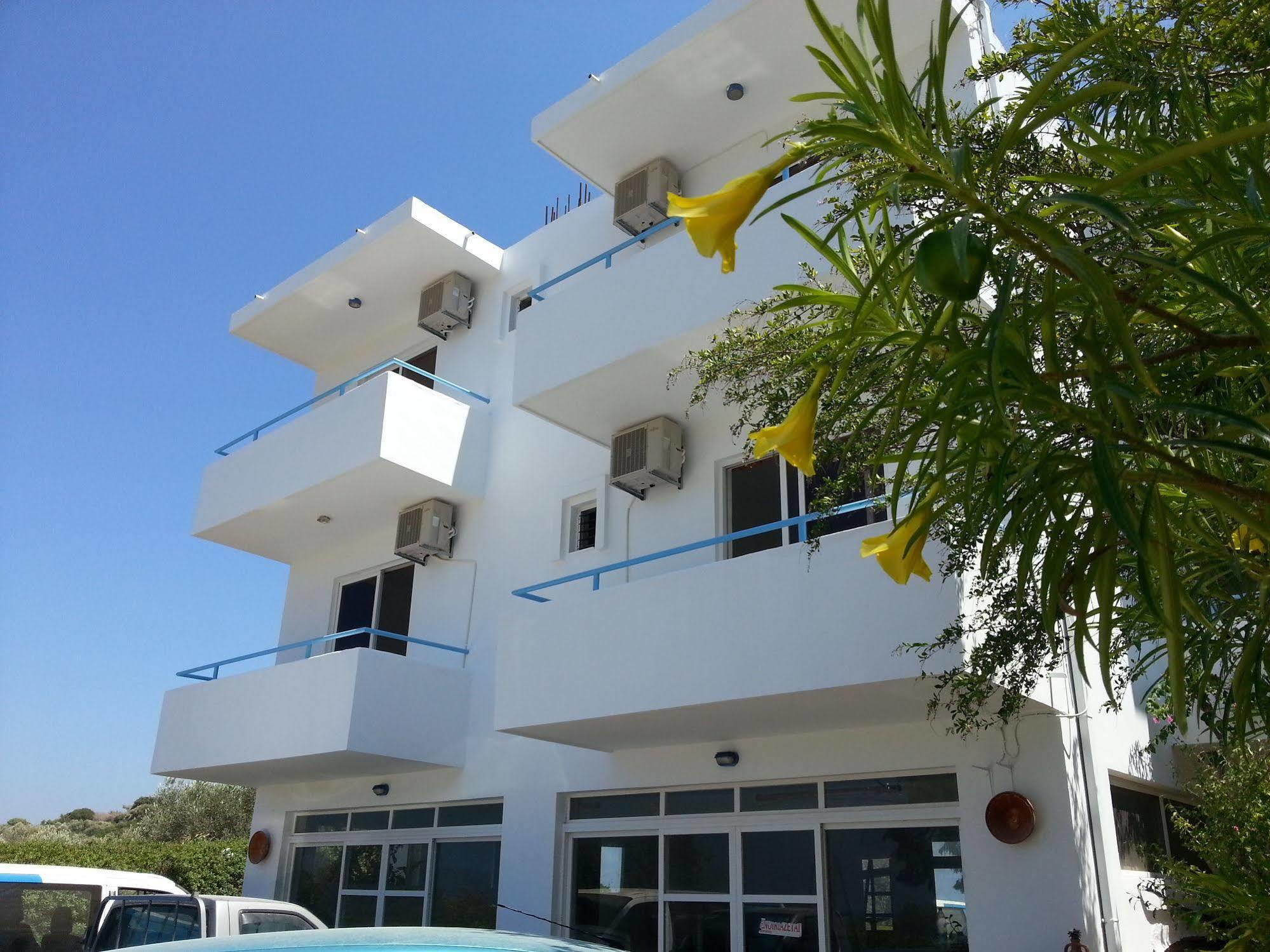 Saint George Ecotel Kalavarda Exterior photo